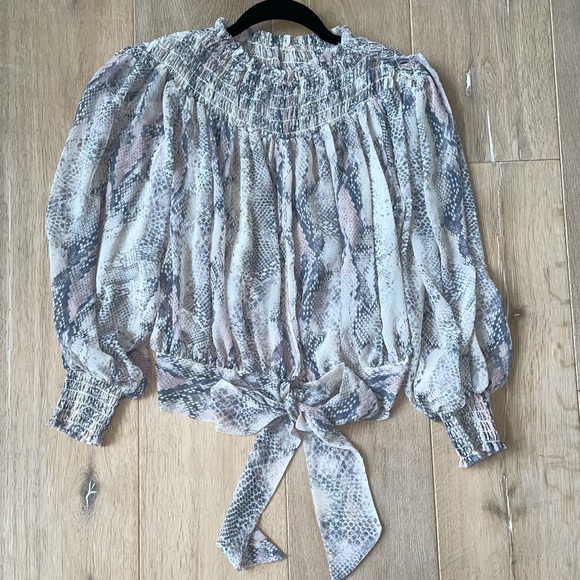 Snakeskin long sleeve top - Picture 3 of 5